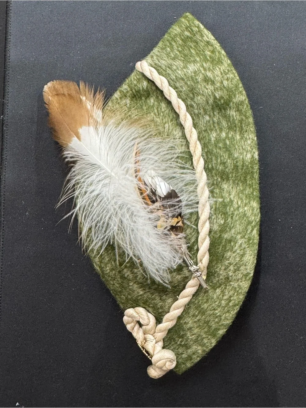 Vintage Green Felt Tyrolean Alpine Hat Feather Braided Cord Floral Brooch